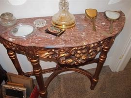 Marble broken but looks nice