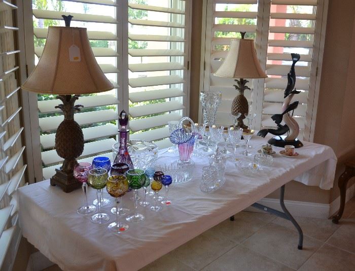 PRETTY CRYSTAL AND GLASS, PINEAPPLE LAMPS, ARTIST CARVING OF SEA LIFE