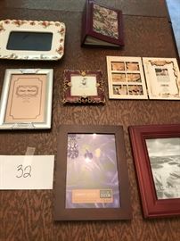 Variety of Picture Frames, Mostly 5 x7"      https://ctbids.com/#!/description/share/41525