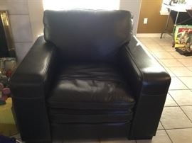 Beautiful all leather chair only a few months old