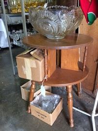 Cute round occasional table