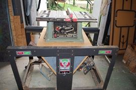 DELTA 10-INCH BENCH SAW