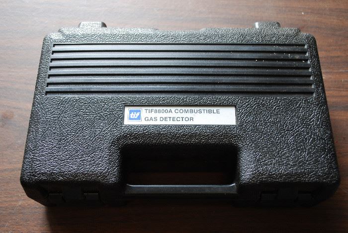 TIF 8800A COMBUSTIBLE GAS DETECTOR