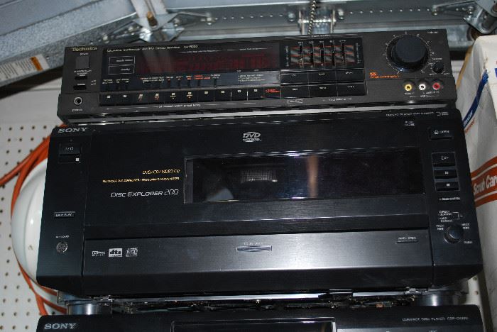 Technics SA-R230 AM/FM Receiver & Sony DVP-CX850D 200 DVD Player/Storage