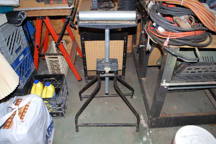 HIRSH Deluxe Adjustable Height Work Support - Model TAWS-2
