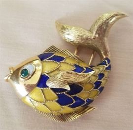 Signed "BUCHERON PARIS 19324"  Gold and Enamel Fish Brooch. 