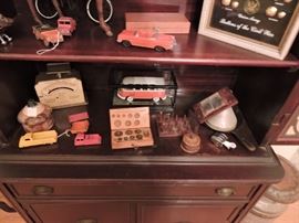 Sewing spool holder and weight set small