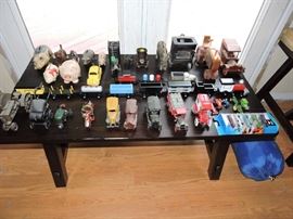 Die cast cars & trucks