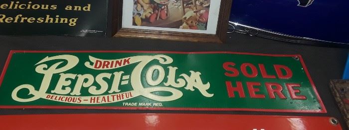 Vintage Double dot Pepsi sign