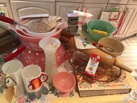 Assorted Vintage Kitchen Items