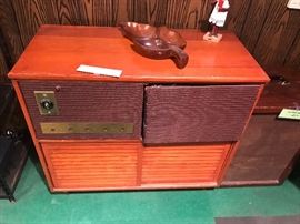 Vintage Stereo Equipment