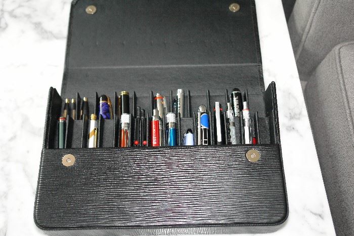 Collection of collectible writing pens