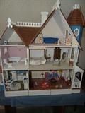 fully functioning doll house - with electricity - 1 of 2