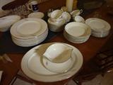 Vintage Polaris by Syracuse
Discontinued
Complete service for 8 including serving pieces
