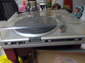 Sansui turntable