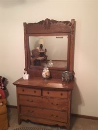 Wash Stand with mirror 