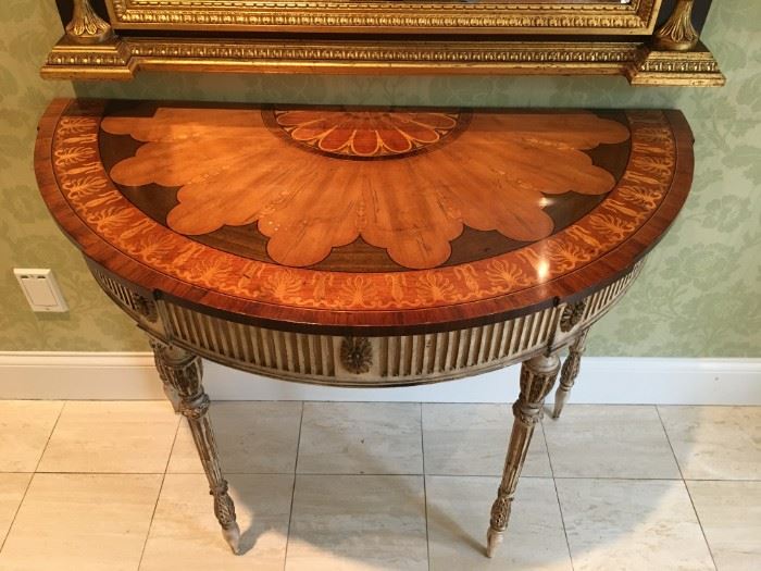 EJ Victor Newport Mansions Collection Pier Table 