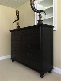 Cedar Lined Chest of Drawers 