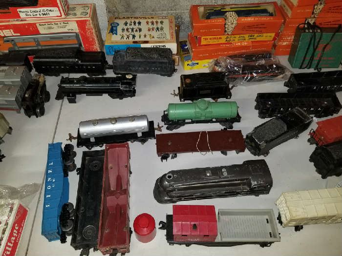 Lionel trains