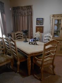 dining room furniture