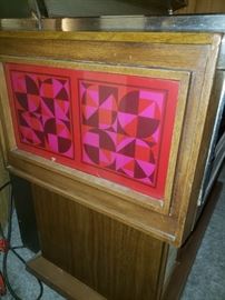 Rowe AMI  Phonograph, 1975, Model R-74, Arlington, 200 Selection, 33 1/3 - 45 rpm