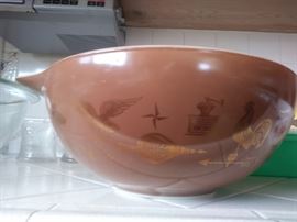 Pyrex Early American.