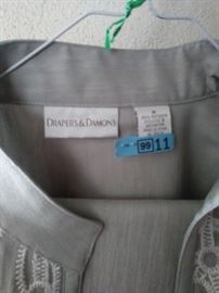 Drapers & Damons suite Medium.