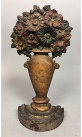 Lot 123 BRADLEY  HUBBARD Vintage Iron Door Stop Flower 