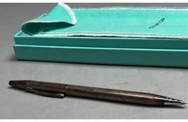 Lot 557 TIFFANY  Co Sterling Writing Ink Pen. Tiffany bo