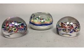 Lot 471 3pc Art Glass Paper Weights. 1 PERTSHIRE elabora