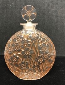 Lot 447 Vintage R LALIQUE Perfumer Perfume Bottle
