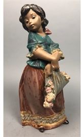 Lot 417 LLADRO Ceramic Figural Sculpture. Young Girl with