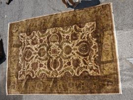 Lot 679 95x136 Handmade Oriental Carpet Rug with brown 