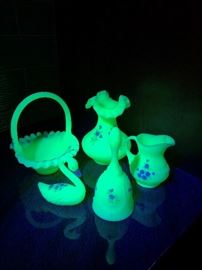 Fenton Hand Painted Lemon Custard Uranium Glass
