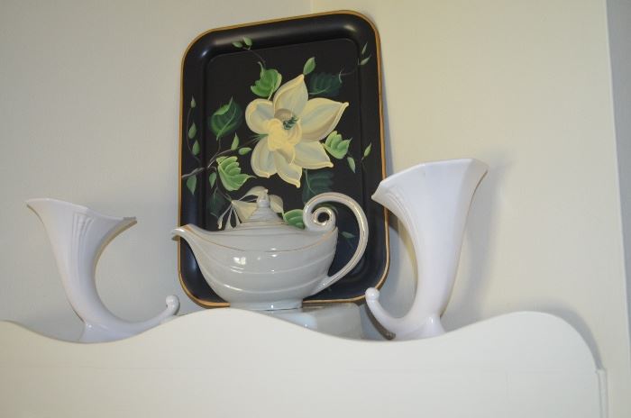 Roseville Vases, Hall Tea Pot