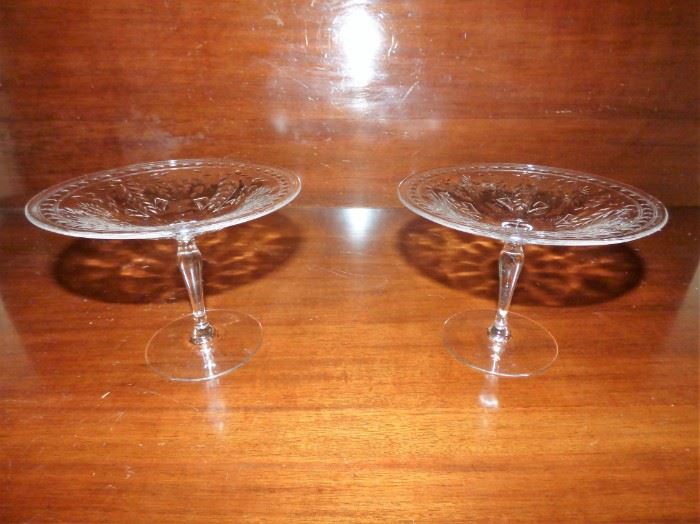 Crystal etched Tazzas