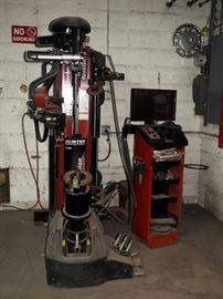 Hunter Engineering Co. Revolution Tire Changer, Model # TCR1 II