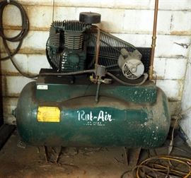 Rol-Air Air Compressor, Approx. 60 Gallons