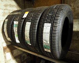 New Uniroyal Laredo Cross Country Tour Tires, 265/65 R17, Qty 4
