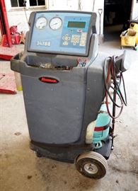 Robin-Air Premiere R-134A Refrigerant Recovery, Recycling And Recharging Machine, Model # 3478