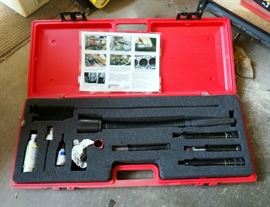 Spark Plug Re-Threading Tool For Ford Vehicles