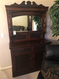 Antique sideboard/hutch