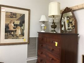 Pictures, lamps, mirror, chest