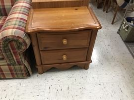 End table