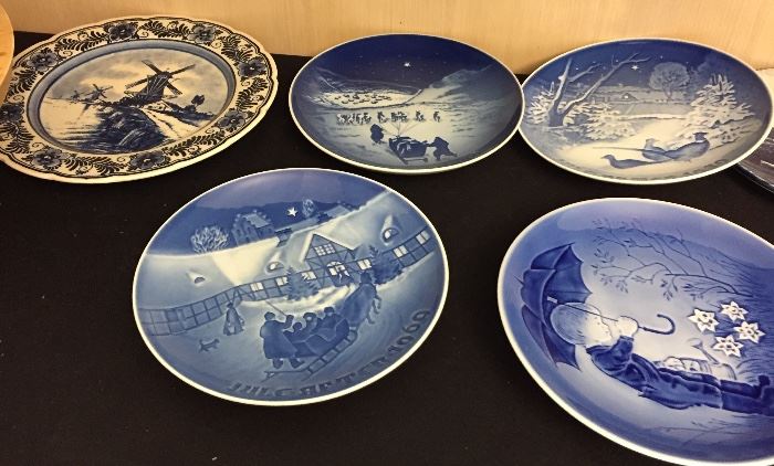 Assorted Collectible Plates