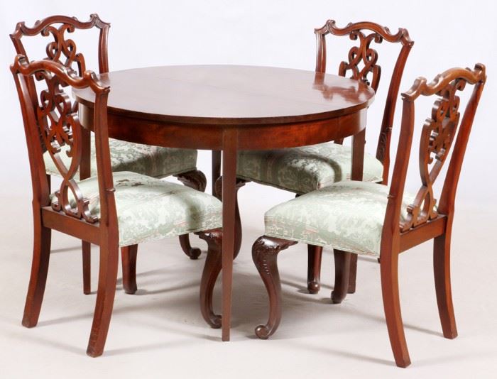 CHIPPENDALE STYLE MAHOGANY ROUND TABLE & FOUR CHAIRS, 5 PCS, H 29 3/4", DIA 42"
Lot # 2261 