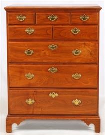 QUEEN ANNE WALNUT CHEST OF DRAWERS, H 52", W 39 1/2", D 21 1/2"
Lot # 1027 