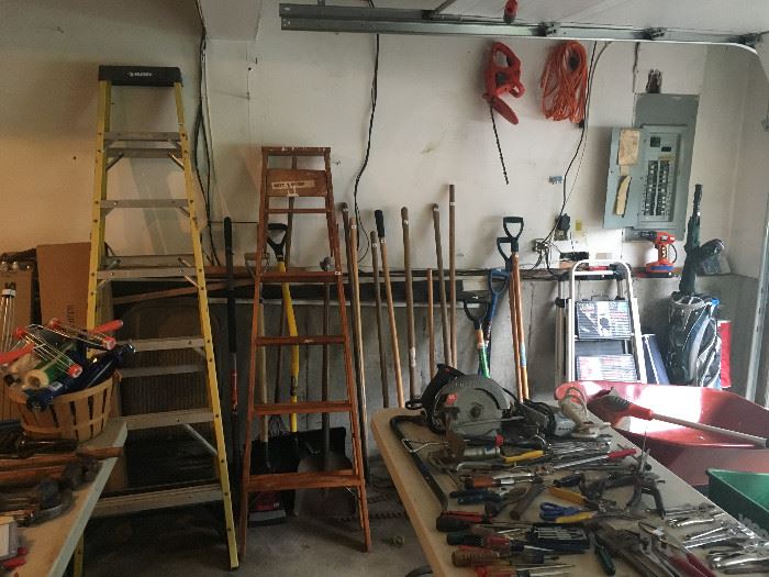 Ladders / Lawn Tools / Hand Tools / Power Tools