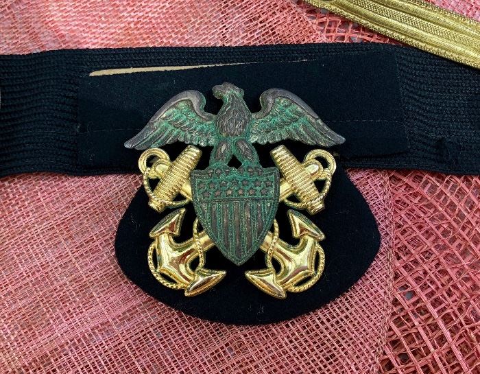 Bronze and 10K gold filled  Navy hat badge
