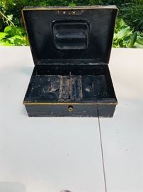1920's lockbox with interior box and original key